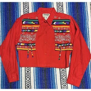 Vintage 90s Wrangler Women's XL Red Bandana Aztec Cropped Western Shirt